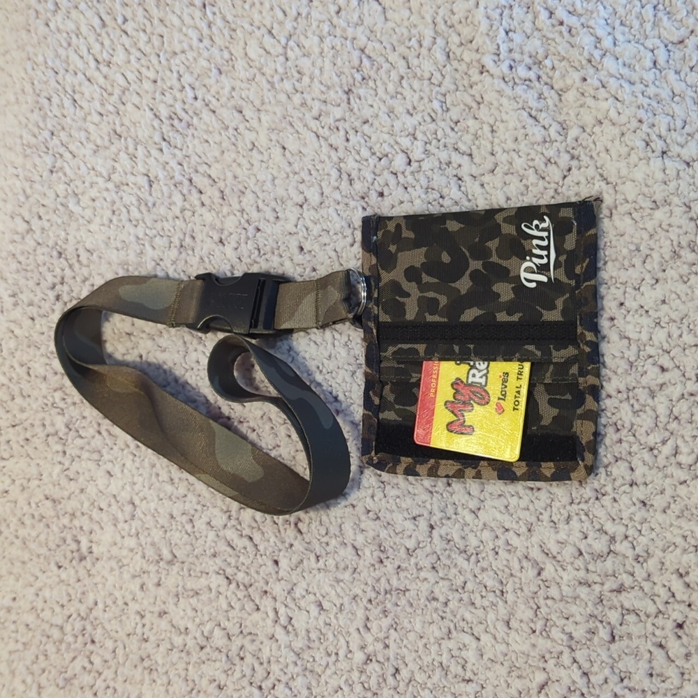 PINK ID wallet - Picture 3 of 3